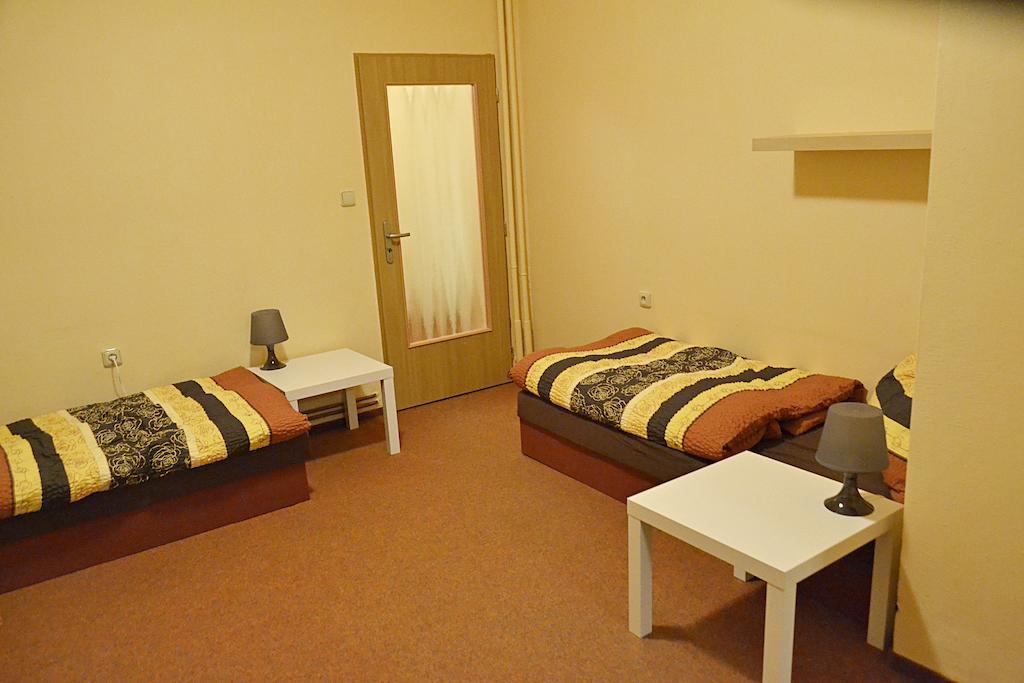 Apartman Namesti Hostinne Værelse billede