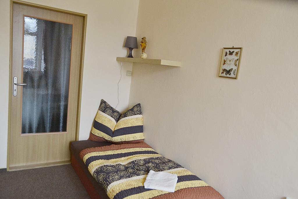 Apartman Namesti Hostinne Værelse billede