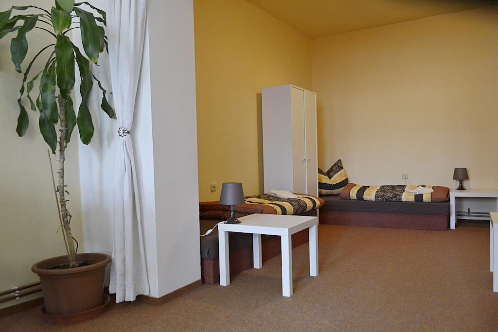 Apartman Namesti Hostinne Værelse billede