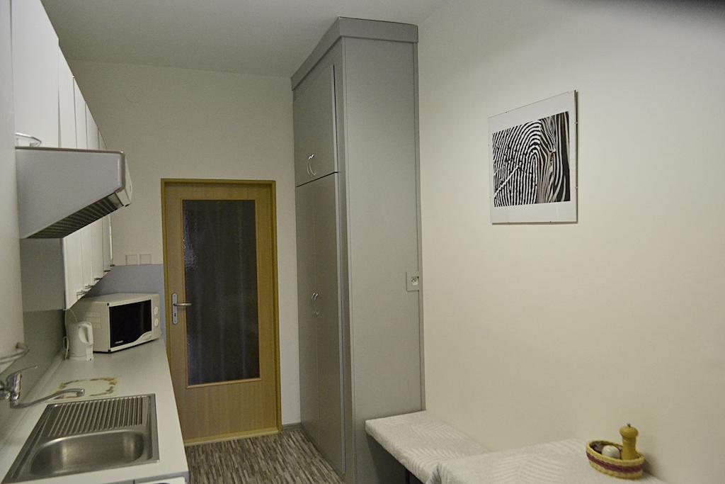 Apartman Namesti Hostinne Værelse billede